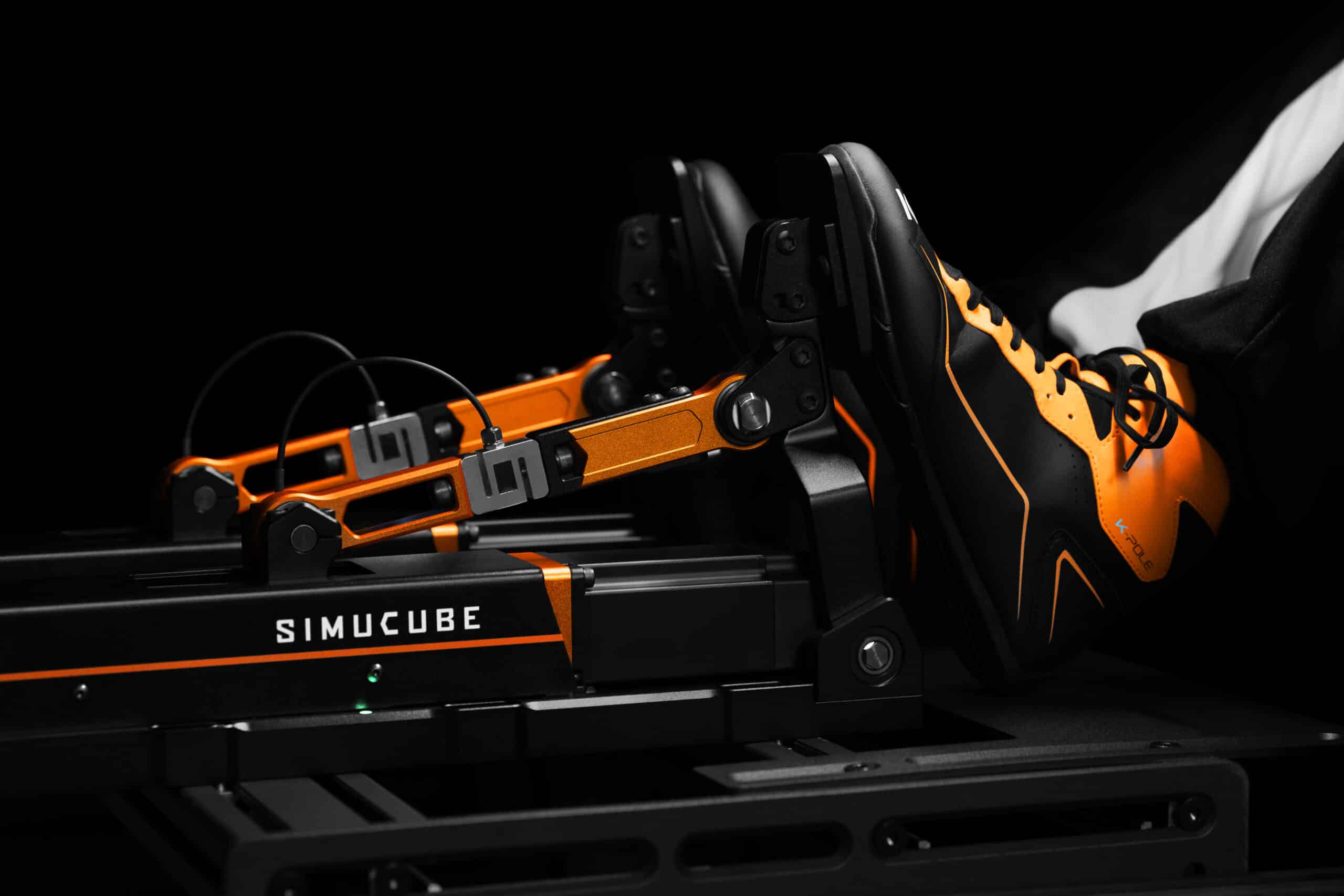 Load cell technology for sim racing pedals